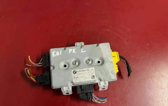 BMW 5 E60 E61 Door control unit/module 6957759 61356957759