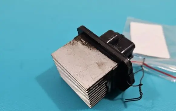 Suzuki SX4 S-Cross Heater blower motor/fan resistor P10014 IMPRK1386991