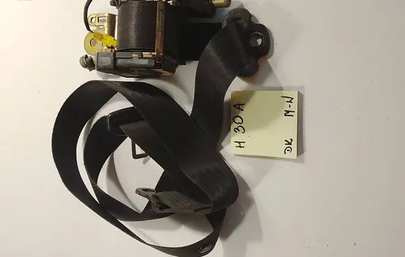 Peugeot Boxer Front seatbelt 33015089 700P11