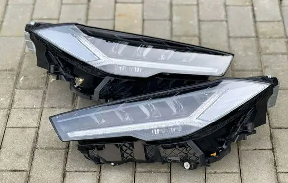 Lamborghini Urus Headlights/headlamps set 4ML941035C