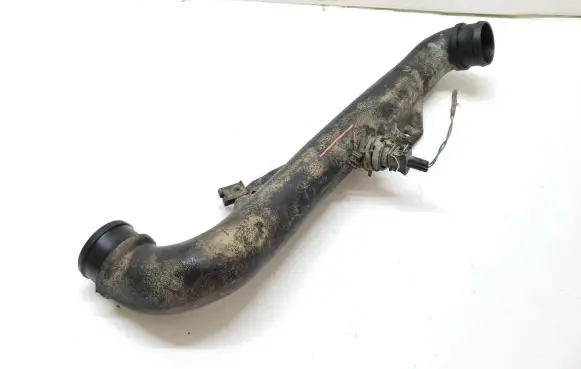 Volkswagen Golf III Intercooler hose/pipe 1H0145840F