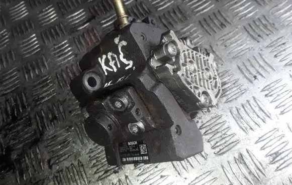 Nissan X-Trail T31 Fuel injection high pressure pump 8200690744