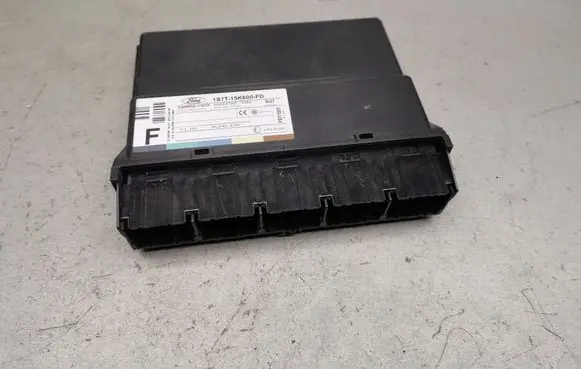 Ford Focus Comfort/convenience module 1S7T15K600FD