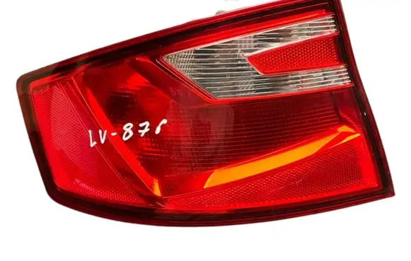 Seat Toledo IV (NH) Rear/tail lights 6JH945095B