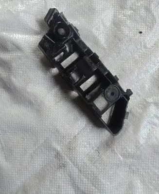 Volkswagen Tiguan Front bumper mounting bracket 5N0807183D