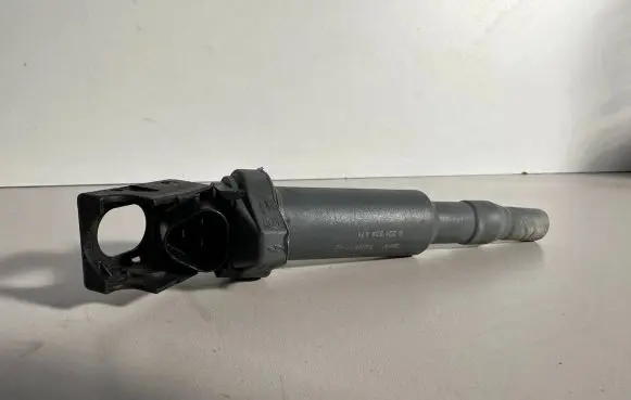BMW 3 E90 E91 High voltage ignition coil 7638477 0221504471 G02463