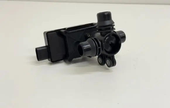 Mercedes-Benz EQC Idle control valve (regulator) A0005061300