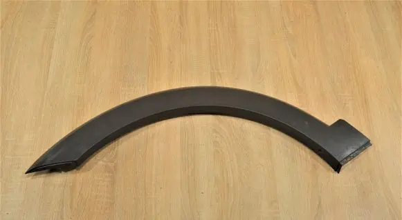 Chevrolet Captiva Front arch trim 