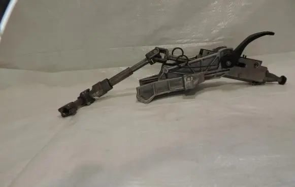 Ford C-MAX II Steering wheel axle AV6N3C529AD