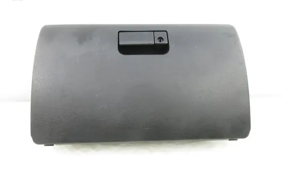 Suzuki Grand Vitara II Glove box 