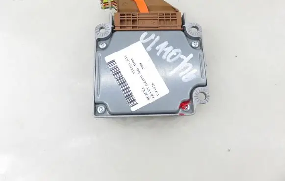 Suzuki SX4 Airbag control unit/module 5WK43632 3891079J22000