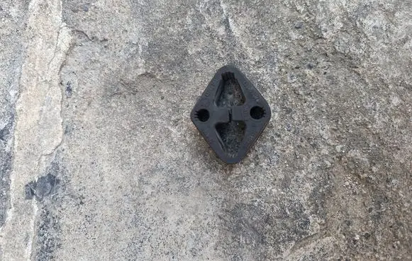 Muffler mount bracket/holder