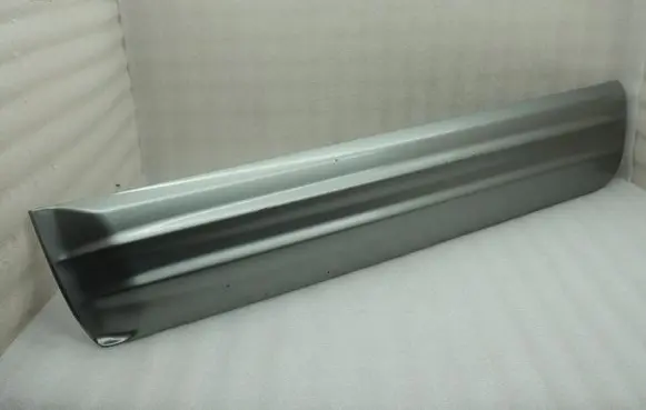 Mitsubishi Pajero Front door trim (molding) MR478753 MR608823