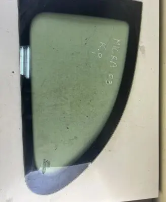 Nissan Micra Rear side window