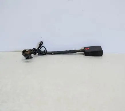 Skoda Superb B5 (3U) Front seatbelt buckle 3B2858472E