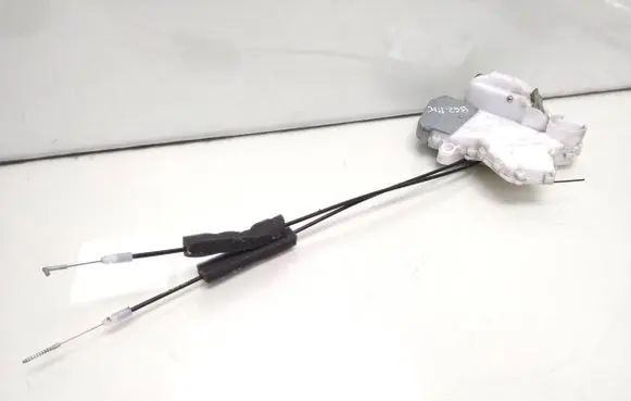 Honda CR-V Front door lock 72151swae1lhfr WG0015186 Swachg0d15
