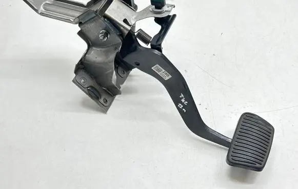 Hyundai Tucson IV NX4 Brake pedal 32800CZ800 QDBA0043