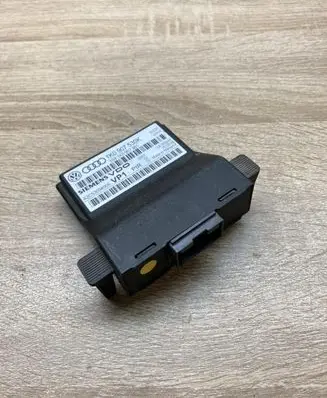 Volkswagen Touran I Gateway control module 1K0907530K 1K0907951 A2C53094005