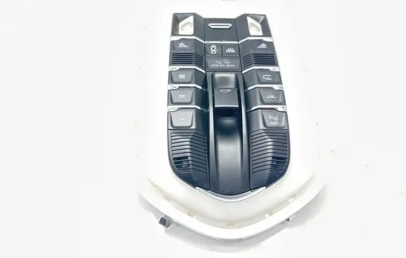 Porsche Cayenne (92A) Front seat light 7PP959551N 7PP959728F 3876458