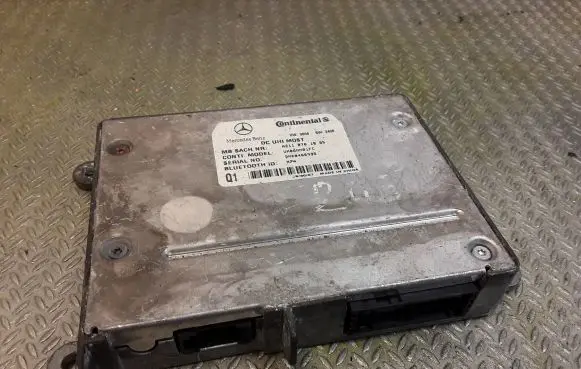 Mercedes-Benz B W245 Phone control unit/module 2118701885 A2118701885