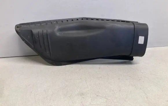 BMW X5 E70 Air filter box cover 7789109 140118