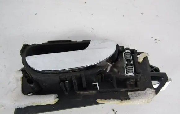 Peugeot 307 Rear door interior handle 9643604477