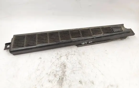 BMW 5 E39 Other trunk/boot trim element 8185228
