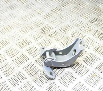 Honda Odyssey Front door upper hinge 