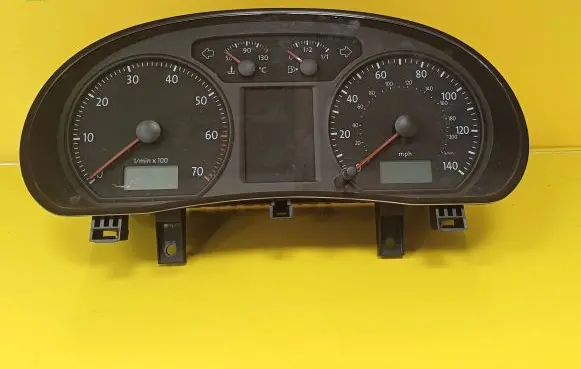 Volkswagen Polo IV 9N3 Speedometer (instrument cluster) 6Q0920903E