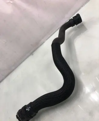 Citroen C4 III e-C4 Engine coolant pipe/hose 9824409380