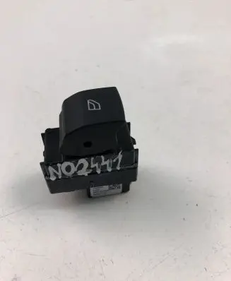 Volvo XC40 Electric window control switch 31456060