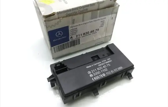 Mercedes-Benz CLS C219 Keyless (KESSY) go control unit/module A2118204075