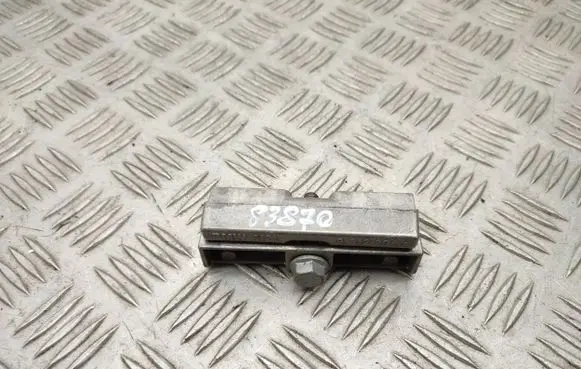 Battery bracket
