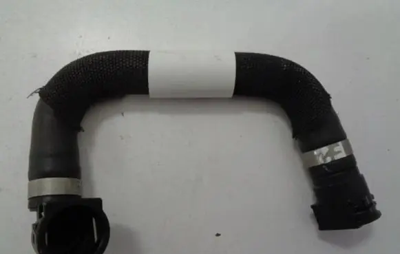Citroen DS3 Engine coolant pipe/hose