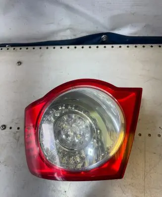 Volkswagen Jetta V Rear/tail lights 1K5945096G 983132