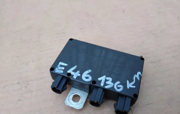 BMW 3 E46 Antenna control unit 65.24-8380944