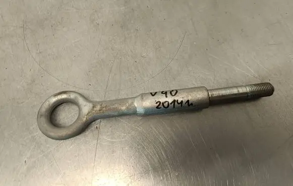 Volvo V40 Towing hook eye 
