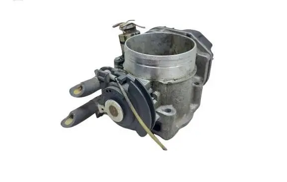 Volkswagen Golf IV Throttle valve 021133066 408236120001
