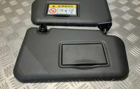 Nissan Juke I F15 Sun visor 