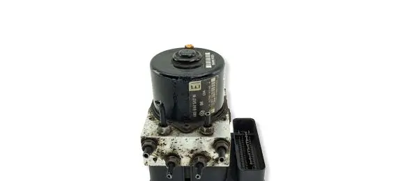 Volkswagen Golf V ABS Pump 1K0907379K 1K0614517H
