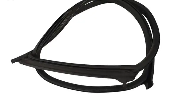 Maserati Ghibli Front door rubber seal 