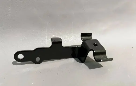 Volvo XC60 Power steering pump mounting bracket 30776234