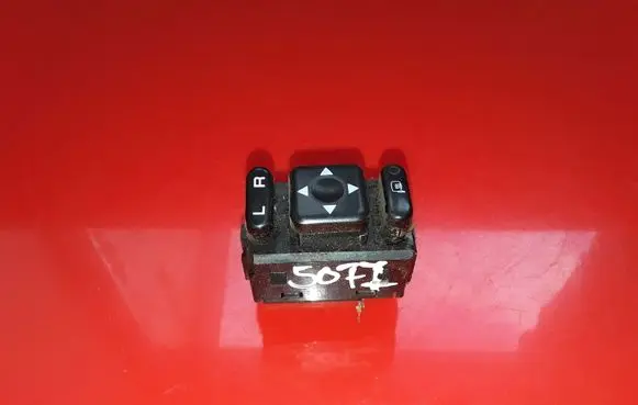 Subaru Outback Wing mirror switch NOCODE