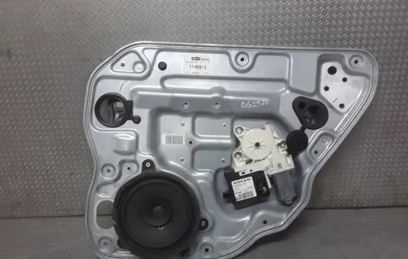 Volvo S40 Rear door window regulator with motor 8679083