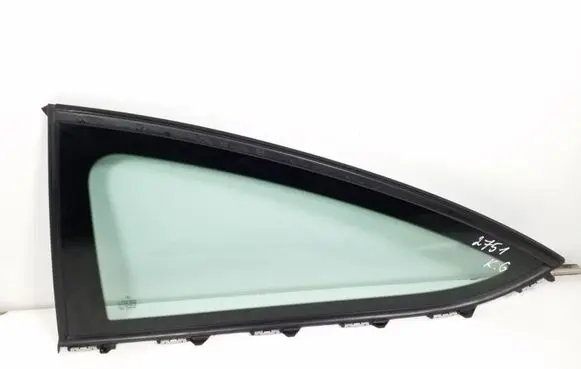 Mercedes-Benz C W204 Rear side window A2046701900