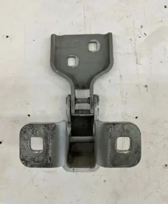 Renault Master III Front door lower hinge 804000006R