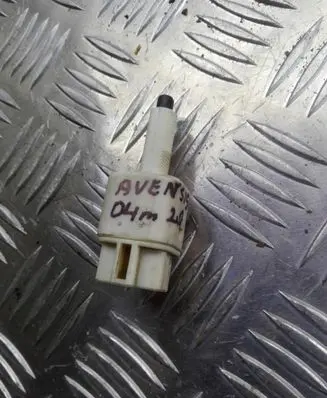 Toyota Avensis T250 Brake pedal sensor switch