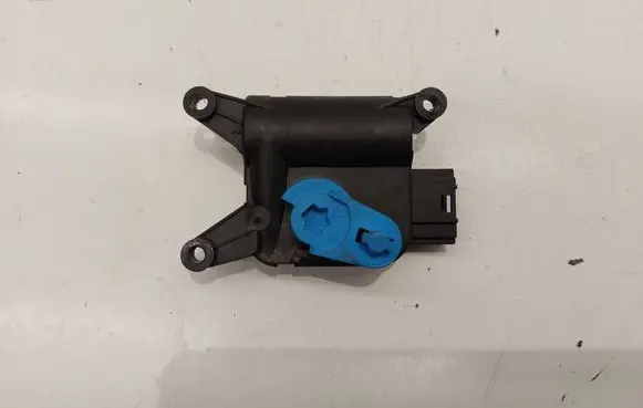 Audi A3 S3 8P Air flap motor/actuator 0132801343 1K1907511C 983387XF