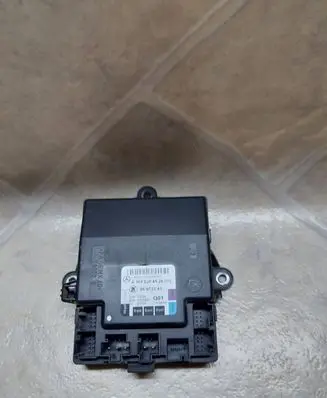 Mercedes-Benz A W169 Door control unit/module A1698204526 05072341