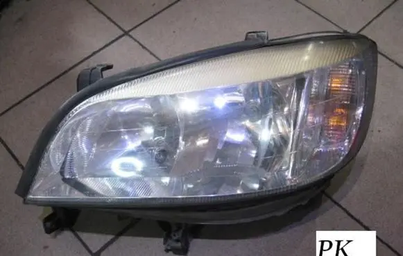 Opel Zafira A Headlight/headlamp